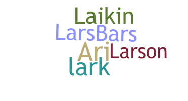 Bijnaam - Larkin